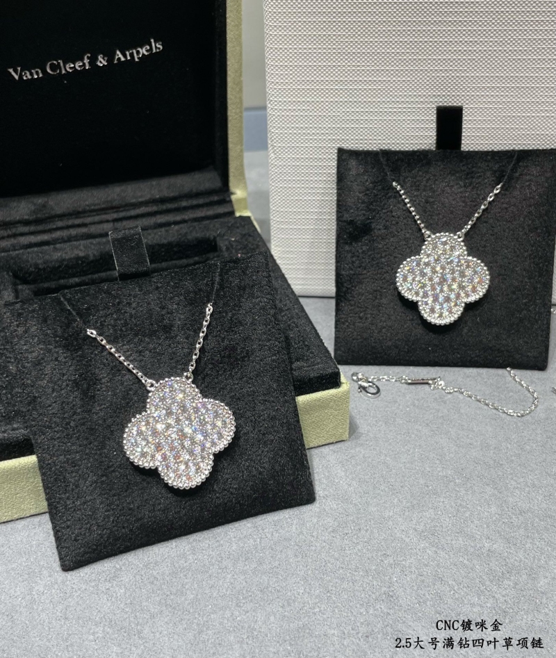 Vca Necklaces